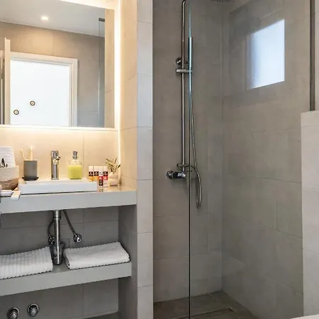 Alasthas Apartment *