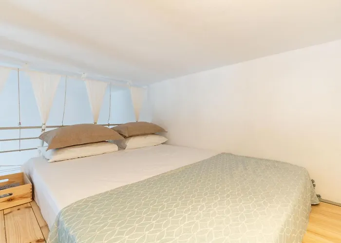 Alasthas Apartamento *